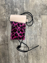 Sale Phone pouch pink cheetah